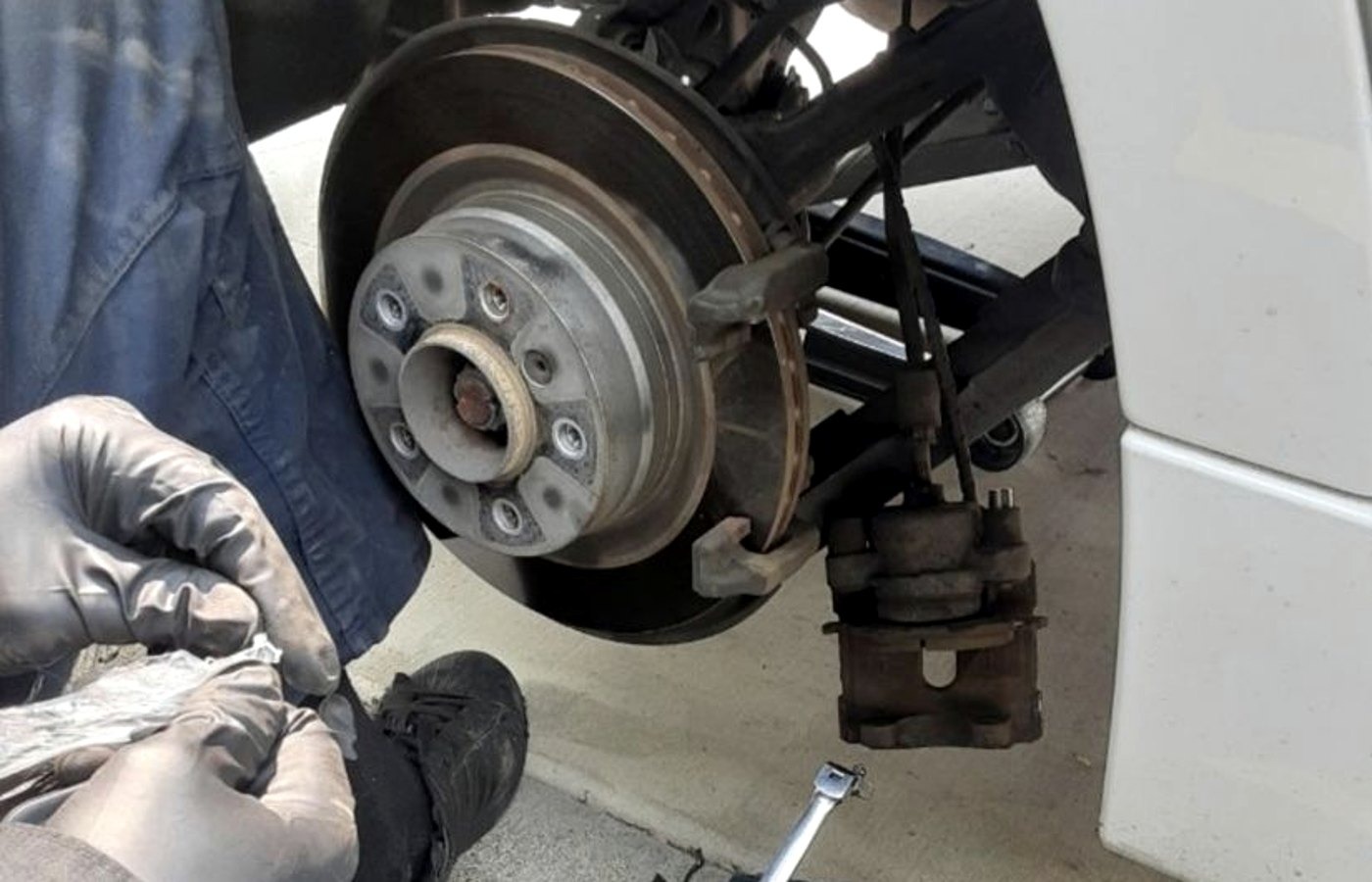 Brake corner rebuilt during an El Paso mobile repair visit